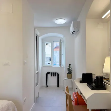 Apartament Astonishing Brand New In Old Town Split