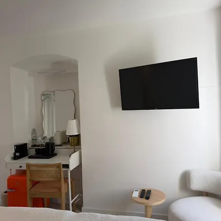 Apartament Astonishing Brand New In Old Town